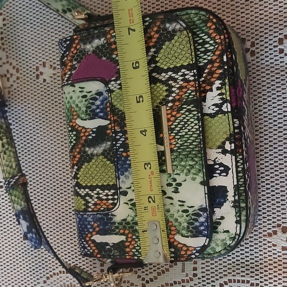ALDO Multicolor Snakeskin Pattern Small Crossbody Purse 7"x6"x2" - Picture 15 of 17